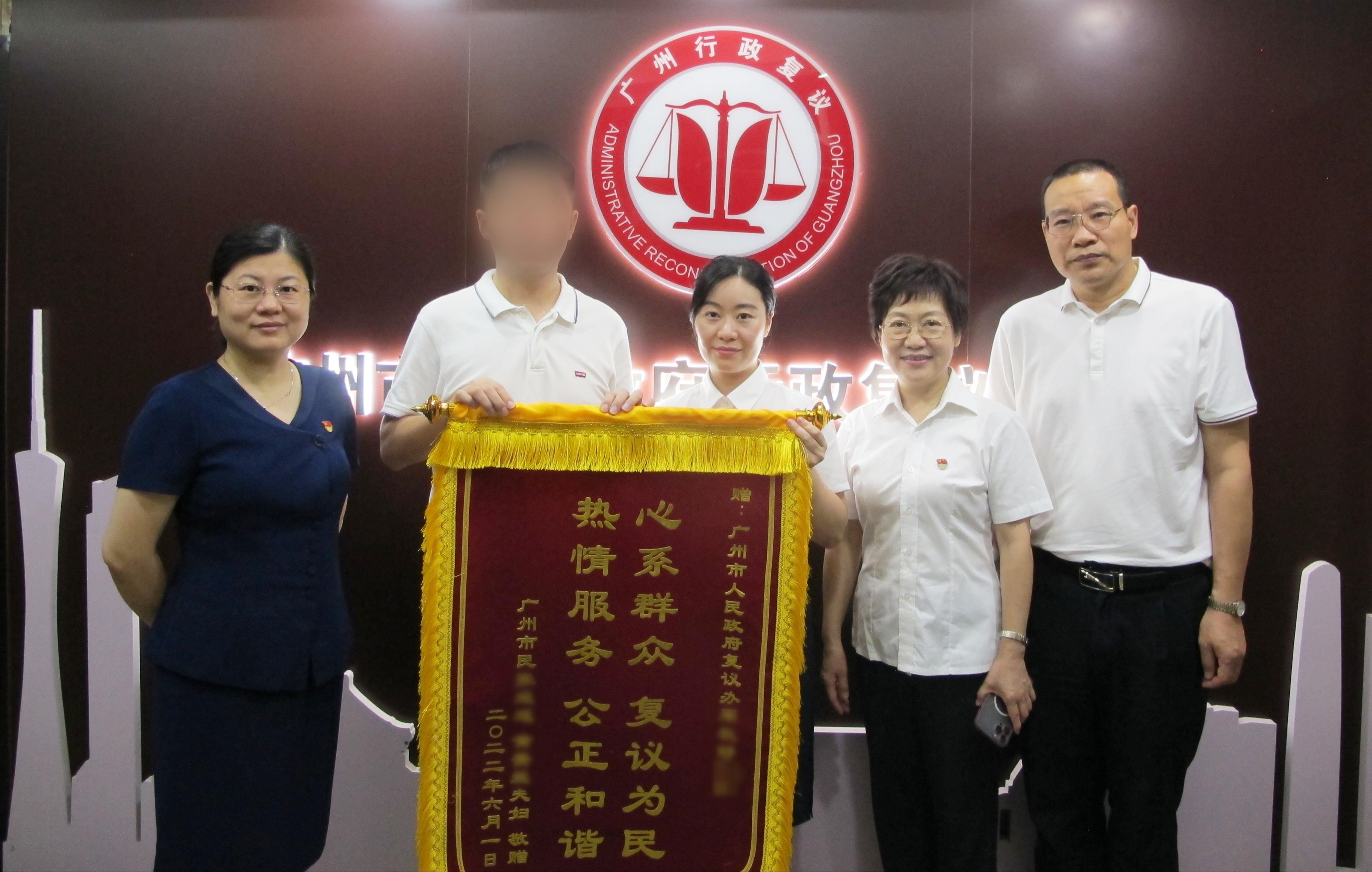 最新儿童淹死新闻背后的故事,自然美景之旅引发深思