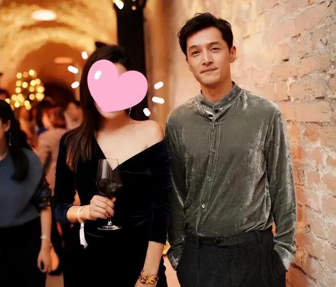 胡歌最新女友身份大揭秘✨