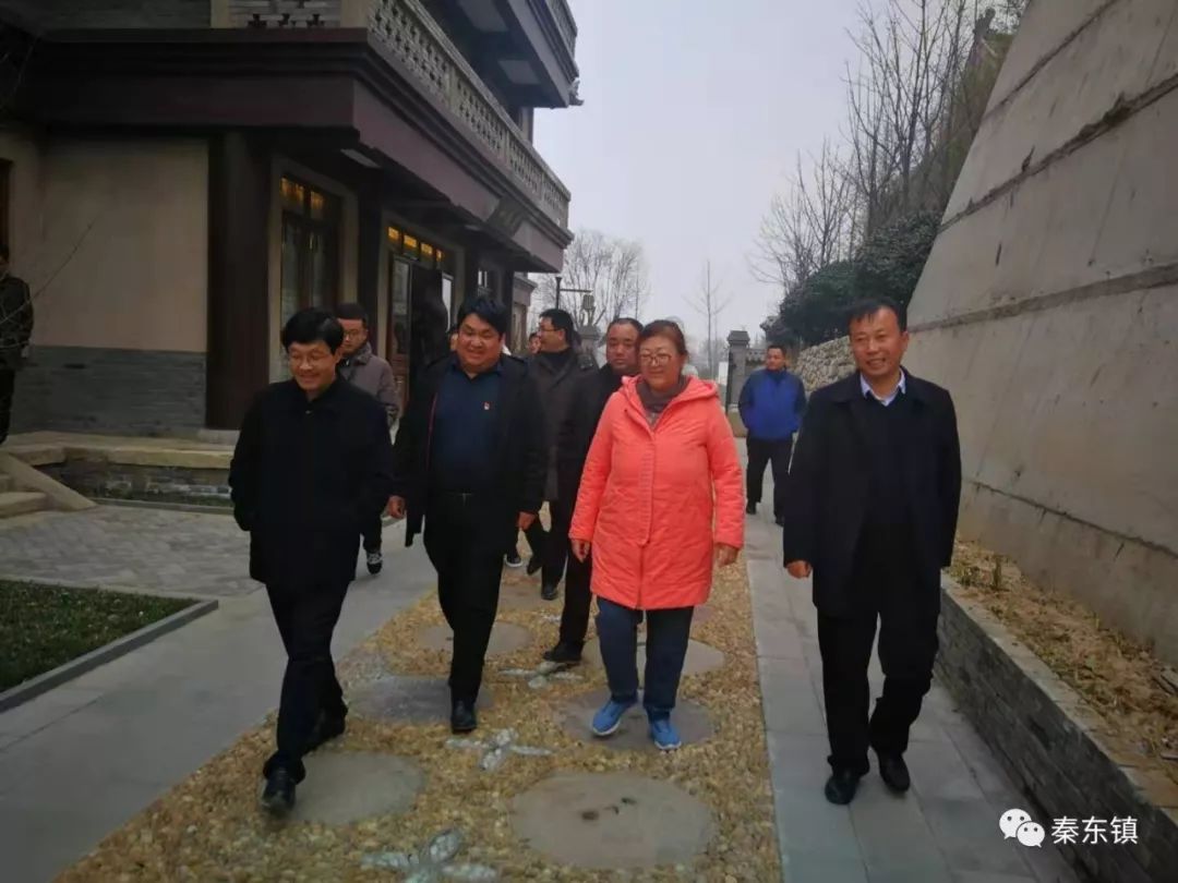 和谐开发秦镇最新动态，自然美景探索之旅启程
