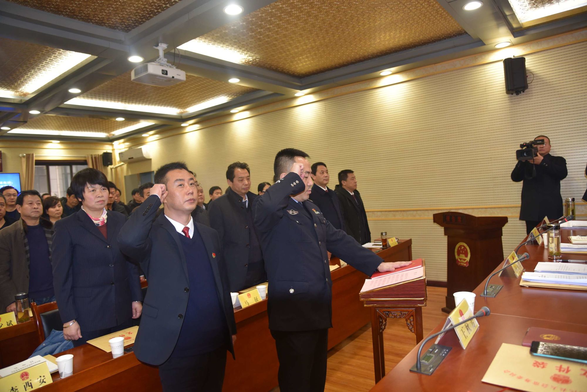 周至县最新领导班子携手共探自然美景，寻找内心平静之旅