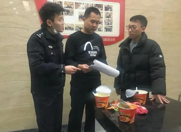 江苏医药回扣最新动态与小巷深处的特色小店揭秘