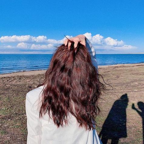 2024最新QQ头像女背影制作指南，步骤与灵感