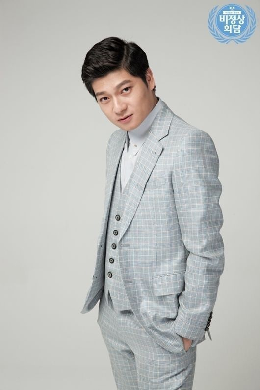 张玉安最新韩国综艺,科技引领潮流,前沿体验大揭秘