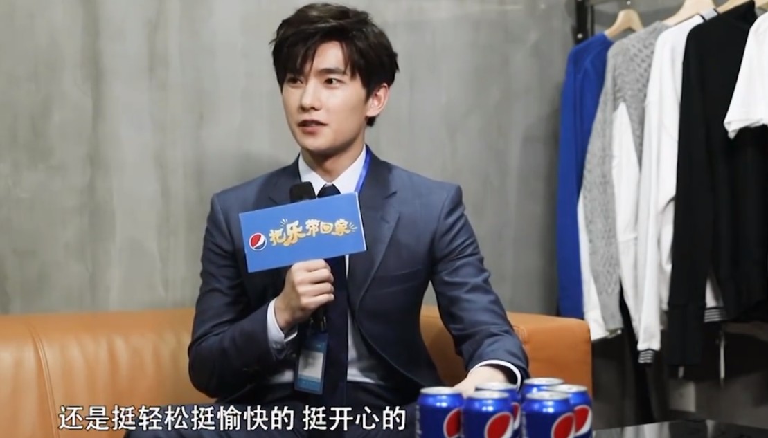 杨洋最新采访视频揭秘,偶像真实心声独家呈现!