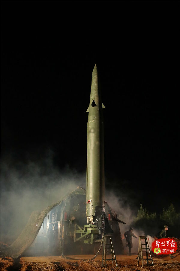 探索自然美景之旅,最新拍客男女野战图片揭示内心平静之道