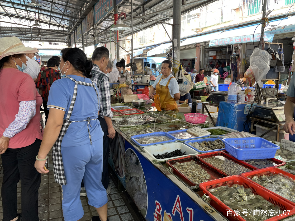 最新十四涌海鲜街游玩指南