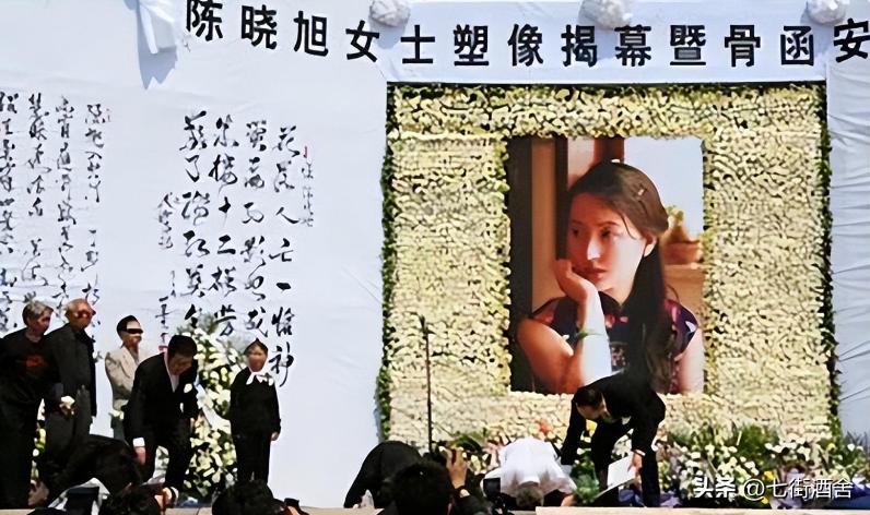 郝彤最新作品揭秘,城市生活的温馨日常