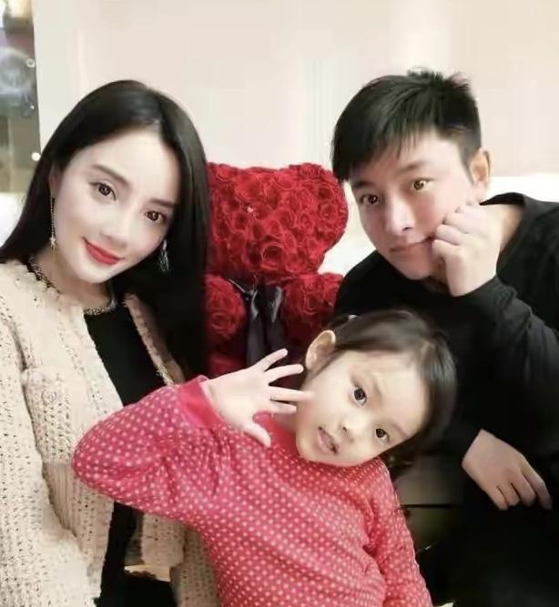 李小璐最新近况消息曝光