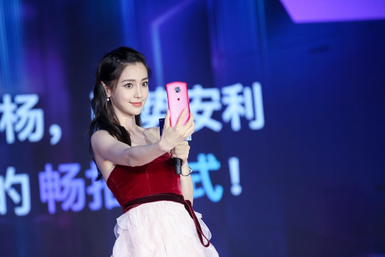 明星限量,友情与爱,星光熠熠的陪伴