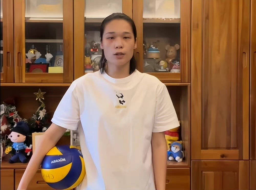 女排林莉最新动态解析,全面揭示个人观点与表现分析