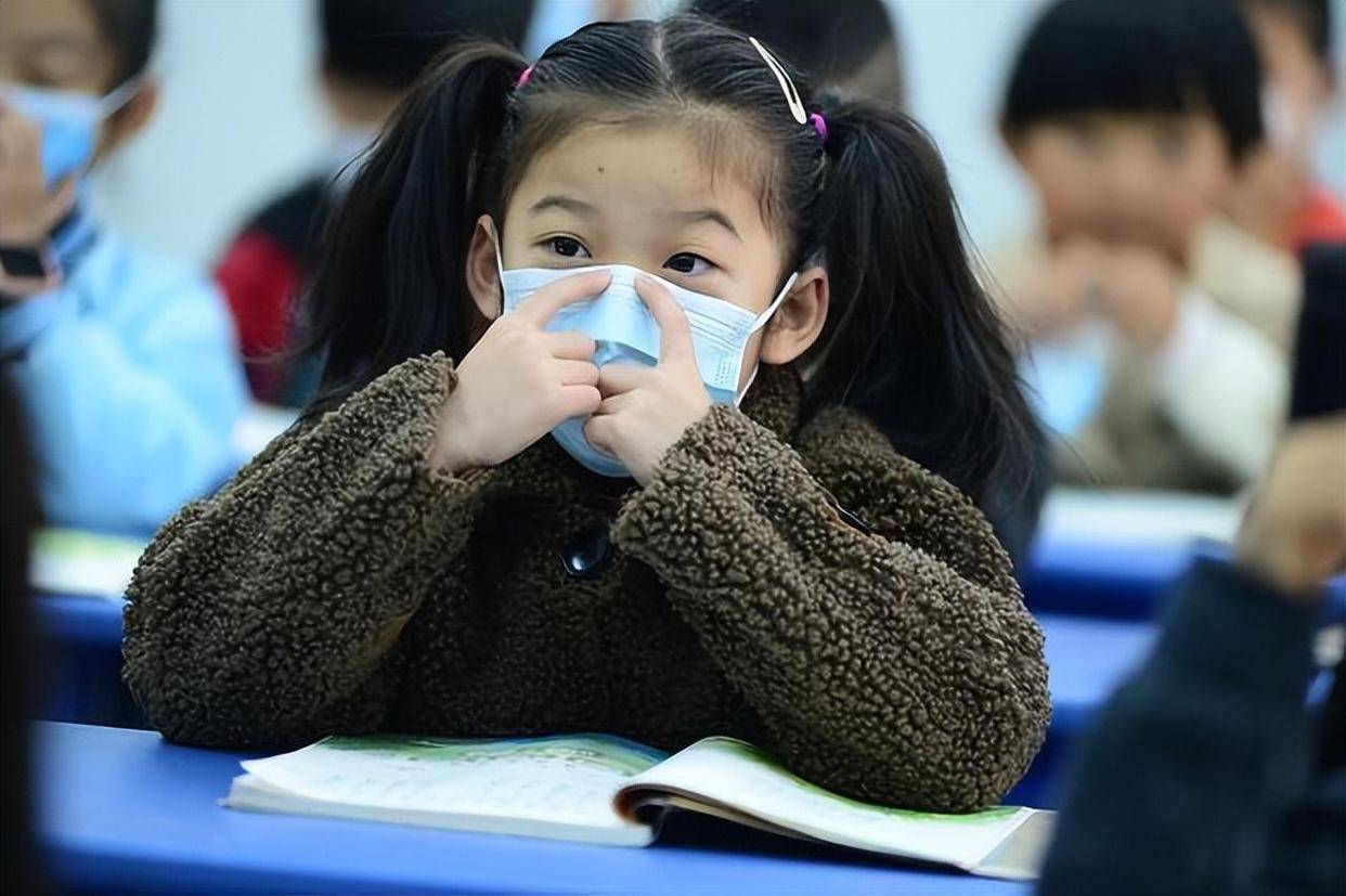 学生最新感染，自然美景的治愈之旅启程